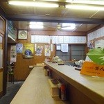 煮込 蔦八 - 店内