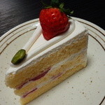 レ・ガトー - いちごショート(356円)