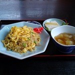 宝亭 - 2014.08.10
            ラーメン・半チャーハンセット