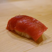鮨 しゅん輔 阿佐ヶ谷 - 中トロ