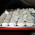 新ちゃん - 待機中の生ぎょうざ