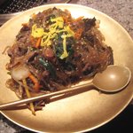 一楽 - チャプチェ定食(ライス／味噌汁／おかず４品付き)\８９３