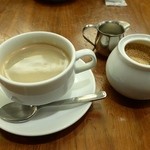 チャヤ ナチュラル&ワイルドテーブル - 有機コーヒー、甜菜糖、豆乳。