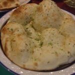 ガラムマサラ - ガーリックのナン