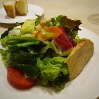 かもめのイタリアン - サラダ大盛り