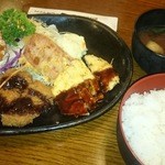 かつはる - かつはる定食（税込980円）ご飯大盛サービス（2016.5）