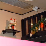 Tsuruhashi Fuugetsu - コーナーに招き猫