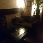 バー ポリス - ソファー席