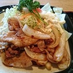 味処 大作 - 生姜焼き甘めの味付け