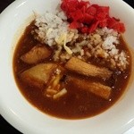 シダーマンカレー - 2杯目はキノコ＆チーズをトッピング