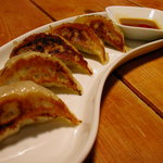 なかなか - からし醤油で食べる　　　　　焼き餃子