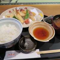 あなご料理 大金 - 穴子の天ぷら定食　900円(税込)