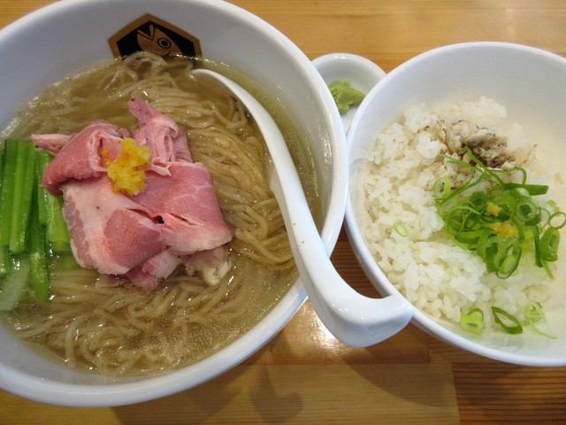 魚 町 麺 錦糸