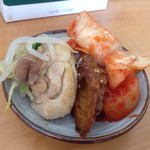 ぎょらん亭 - サービスのおかず