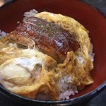 すみ田 - うな玉丼 かなり甘い味付け