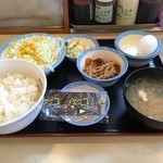 松屋 - (朝食)定番朝定食420円