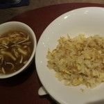 齋華 - じゃこ入りチャーハン　あんかけと共に