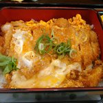 少し濃いめのたれです。