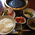 焼肉の天山 - 色どりがきれいです
                                