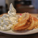 ihana　cafe - ふわふわ生クリーム＆さくふわフレンチトースト＆甘いソフトクリーム☆