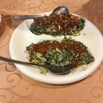 飯菜舗子 - 皮蛋、鹹蛋の炒めもの