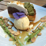 神楽坂 茶寮 - 小倉とわらび餅のタルト♪