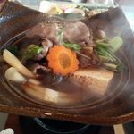 海舟 - すきなべ完成！温泉卵を溶いて食べました♡