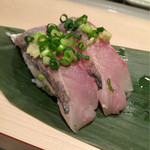 魚がし日本一 立喰寿司 - ブリ