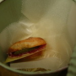 イレテテュヌフワ - 2016.04 きんとわ豚のソシソン バゲットラビットのバケット