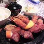 シェフ - コロッケ盛り合わせ：1,200円