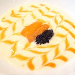 メゾン エメ・ヴィベール - ランチコース 5346円 のオマール海老とナスのテリーヌ タプナードとカレーの香り