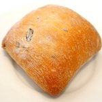 メゾン エメ・ヴィベール - ランチコース 5346円 のパン