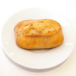 メゾン エメ・ヴィベール - ランチコース 5346円 のパン