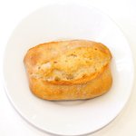 メゾン エメ・ヴィベール - ランチコース 5346円 のパン