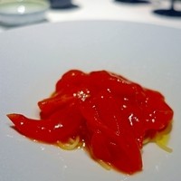セッタンタ - シェフのスペシャリテ
                  トマトの冷製パスタ