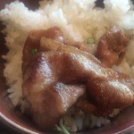 たんぽぽ家 - 生姜焼きオンザライス【料理】