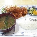 西之家食堂 - サービスランチ500円