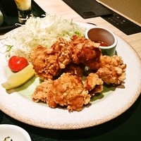博多華味鳥 梅田ヒルトンプラザ店 - から揚げ