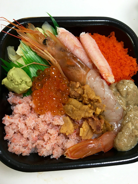 Danke丼丸 南烏山店 ダンケドンマル 千歳烏山 海鮮丼 食べログ