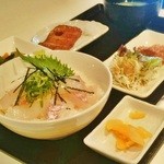 居酒屋・もつ鍋湯築屋 - 