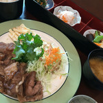 Nagisanroku Yamano Eki - おかやま黒豚生姜焼き定食¥1,300(ご飯は少なめにしてもらっています。)