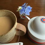 カメイノ食堂 - ジンジャーミルクティ