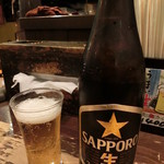 Tsukesoba Kuromon - 瓶ビール　500円　キンキン冷えていて良し！