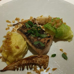 レフェルヴェソンス - アマダイのポワレ、たけのこ、縮緬キャベツ、木の芽