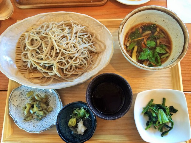 自然の恵みそばと、カフェ 凱 Toki>
