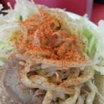 ラーメン二郎 - 一味投下