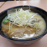 ラーメン 一心 - 濃厚とんこつラーメン