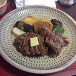 ビーフステーキ専門店　ひよこ - これ1本勝負‼︎