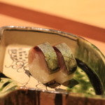 いち太 - 鯖寿司　スモークのきかせ方が素晴らしい。