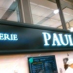 PAUL - [外観] カフェ手前 (販売部門上) お店の看板 アップ♪ｗ